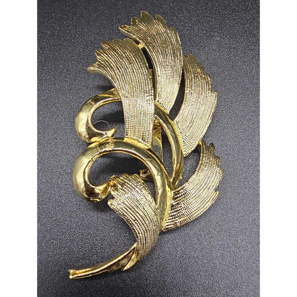 Golden Leaf Statement Brooch - image 1